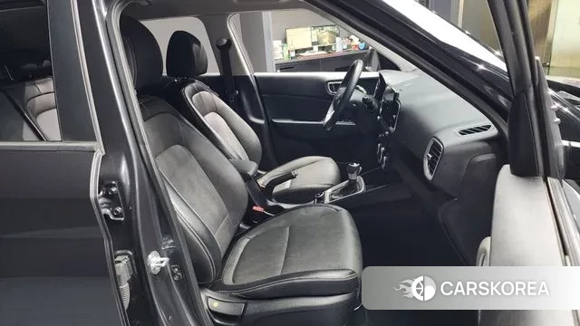 Hyundai Venue 2019 Серый из Кореи, фото 2