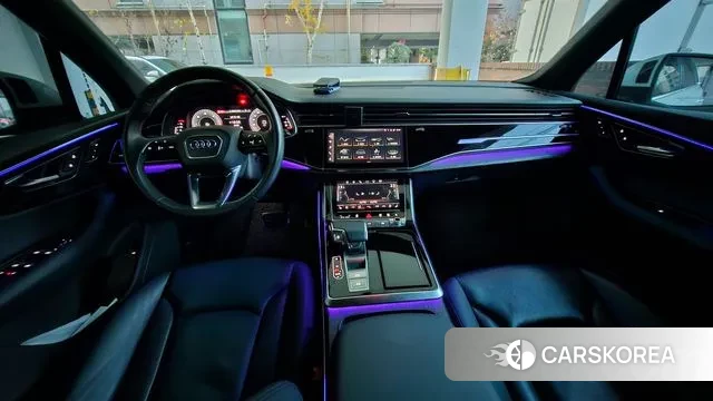 Audi Q7 (4M) 2021 Белый из Кореи, фото 2