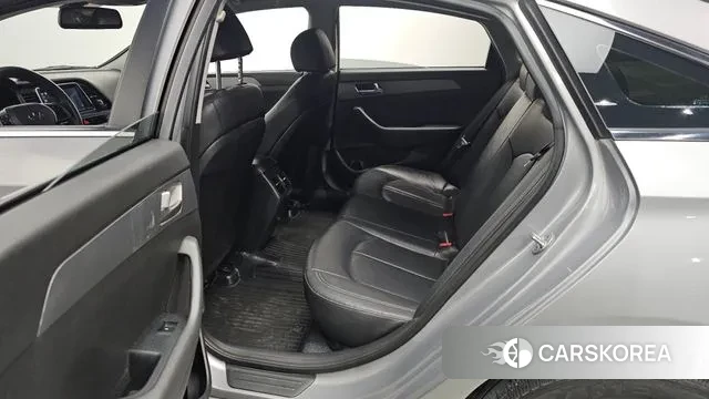 Hyundai Sonata New Rise 2022 Серебристо-серый из Кореи, фото 2