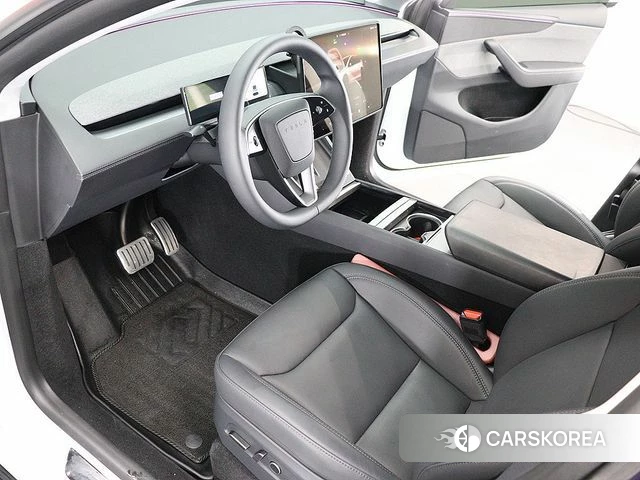 Tesla Model Y 2025 Белый из Кореи, фото 2