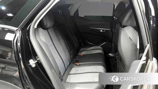 Peugeot 3008 second generation 2018 Черный из Кореи, фото 2