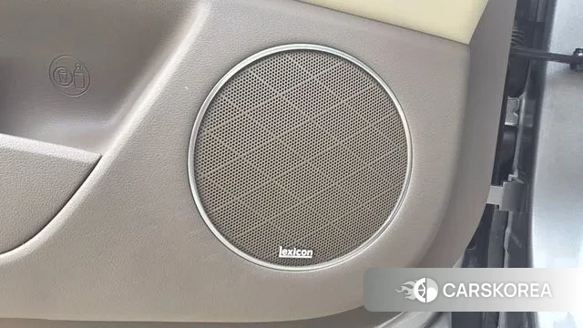 Genesis GV80 2021 Серебристо-серый из Кореи, фото 2