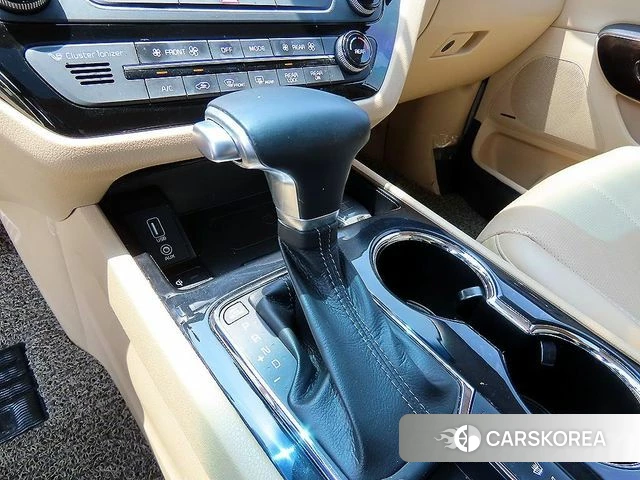 Kia The New Carnival 2018 Жемчужный цвет из Кореи, фото 2