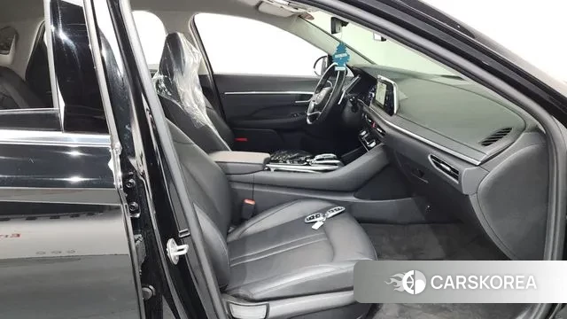 Hyundai Sonata (DN8) 2023 Черный из Кореи, фото 2