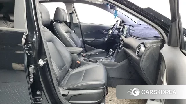 Hyundai Kona 2018 Черный из Кореи, фото 2