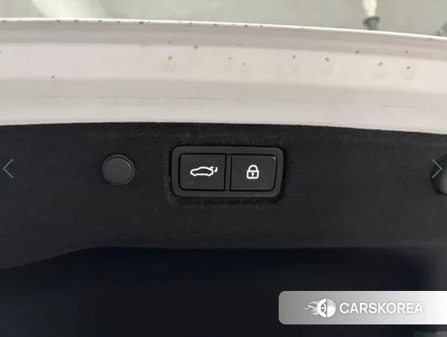 Kia The New K5 Hybrid 3rd generation 2024 Белый из Кореи, фото 2