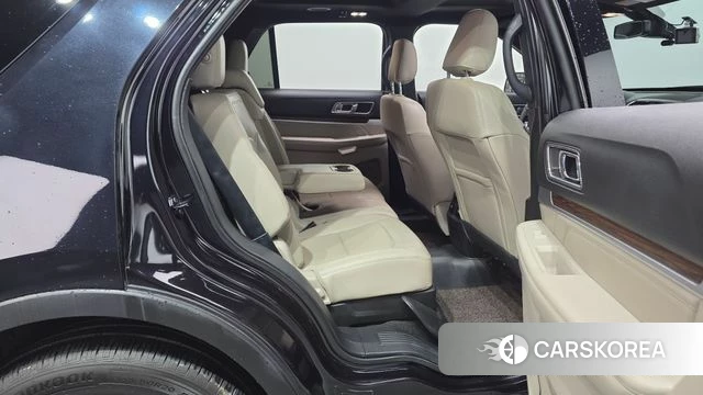 Ford Explorer 2019 Черный из Кореи, фото 2