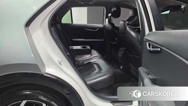Kia Di Ol Nu Niro 2022 Белый из Кореи, фото 2