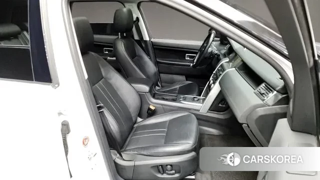 Land Rover Discovery Sports 2019 Белый из Кореи, фото 2