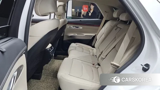 Genesis GV70 2024 Белый из Кореи, фото 2