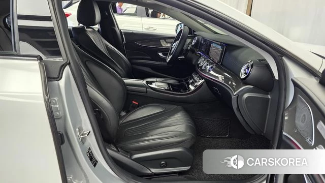 Mercedes-Benz CLS-Class C257 2018 Белый из Кореи, фото 2