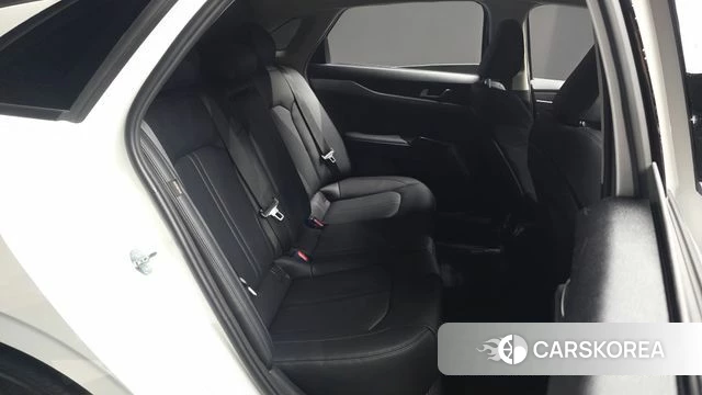 Kia The New K5 3rd generation 2026 Белый из Кореи, фото 2