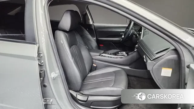 Hyundai Sonata Hybrid (DN8) 2021 Серебристо-серый из Кореи, фото 2