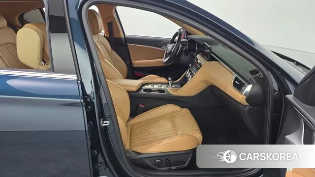 Genesis The New G70 2021 Синий из Кореи, фото 2