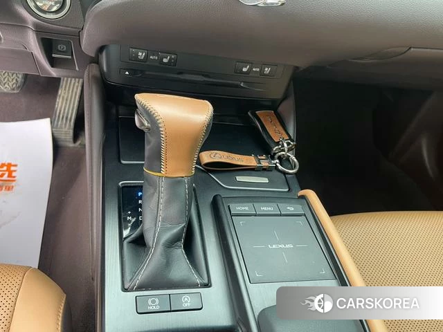 Lexus ES 2021 Зеленый из Китая, фото 2