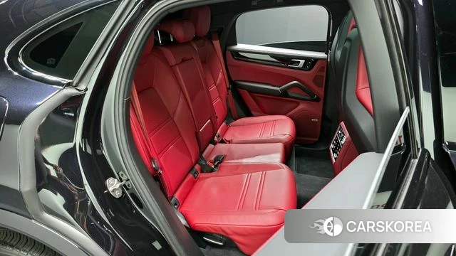 Porsche Cayenne (PO536) 2020 Черный из Кореи, фото 2