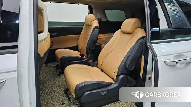 Kia Carnival 4th generation 2022 Белый из Кореи, фото 2