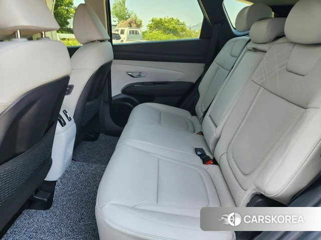 Hyundai The New Tucson Hybrid (NX4) 2025 Темно-зеленый из Кореи, фото 2