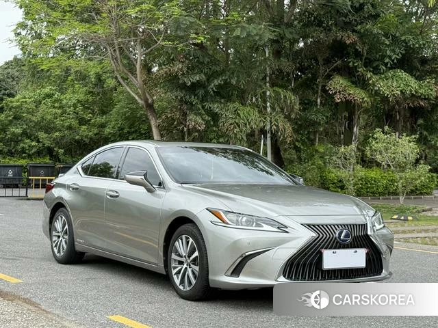 Lexus ES 2021 Шампань из Китая, фото 2