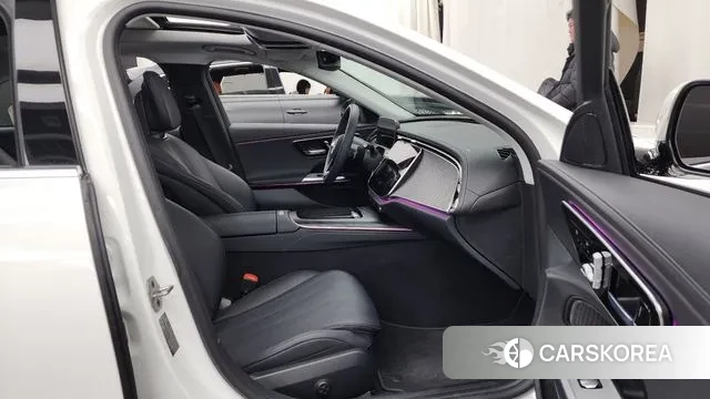 Mercedes-Benz E-Class W214 2024 Белый из Кореи, фото 2