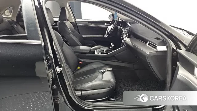 Kia K5 3rd generation 2022 Черный из Кореи, фото 2