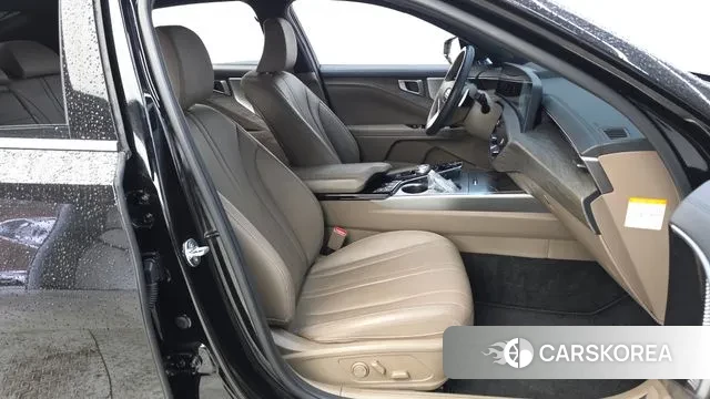 Kia K8 Hybrid 2023 Черный из Кореи, фото 2