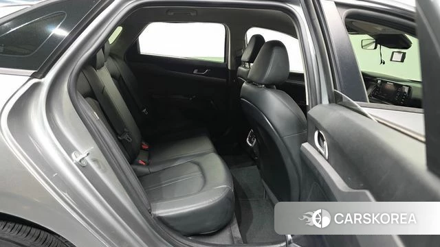 Kia K5 3rd generation 2021 Серебряный из Кореи, фото 2