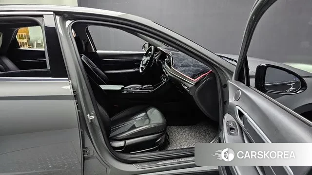 Hyundai Sonata (DN8) 2021 Серебристо-серый из Кореи, фото 2