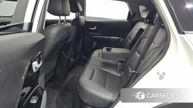 Kia Niro 2018 Белый из Кореи, фото 2