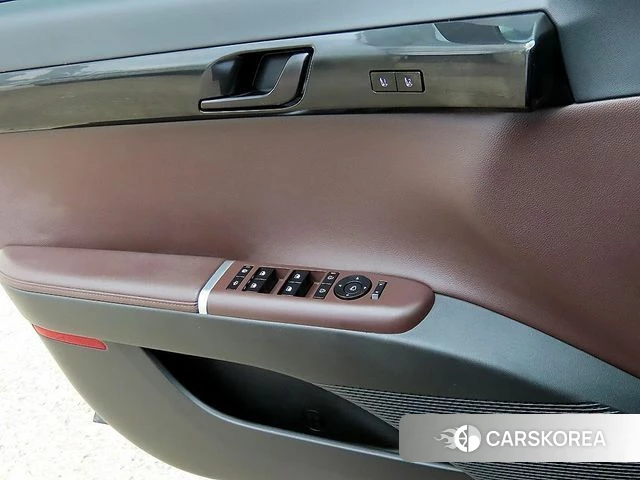 Hyundai Grandeur Hybrid (GN7) 2023 Черный из Кореи, фото 2