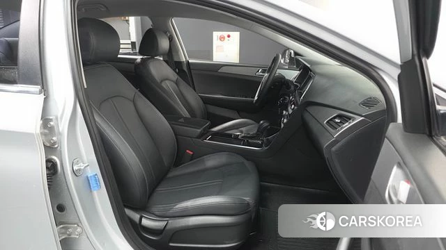 Hyundai Sonata New Rise 2018 Серебристо-серый из Кореи, фото 2