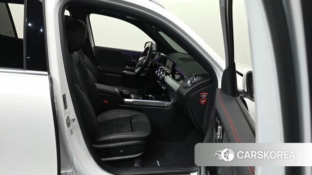 Mercedes-Benz GLB-Class X247 2023 Белый из Кореи, фото 2