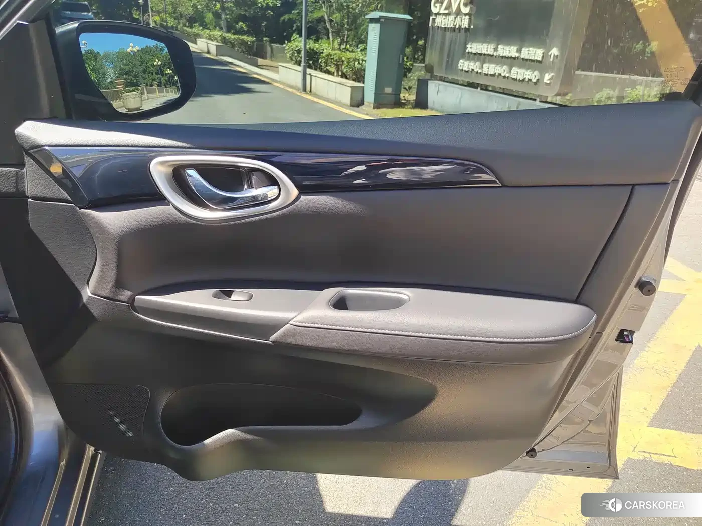Nissan Sylphy 2026 Silver/gray из Китая, фото 2