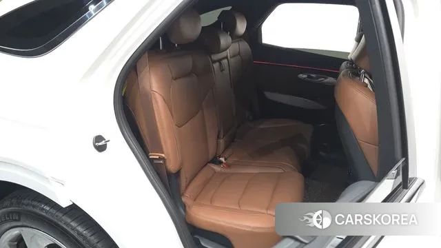 Genesis GV70 2025 Белый из Кореи, фото 2