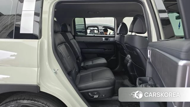 Hyundai Santa Fe (MX5) 2024 Жемчужный цвет из Кореи, фото 2