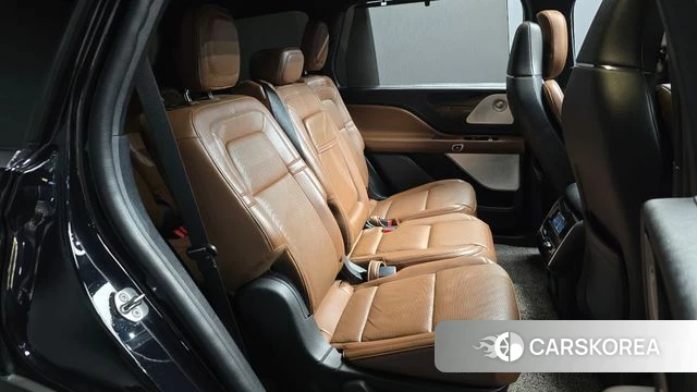 Lincoln Aviator 2nd generation 2022 Черный из Кореи, фото 2