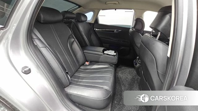 Genesis G80 (RG3) 2022 Серебристо-серый из Кореи, фото 2