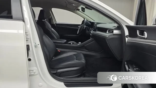 Kia K5 3rd generation 2021 Белый из Кореи, фото 2