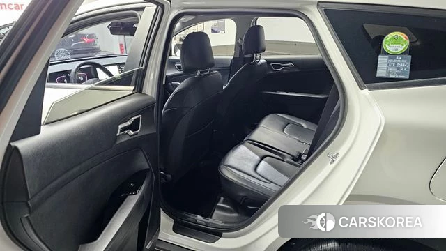 Kia Sportage 5th Generation 2022 Белый из Кореи, фото 2