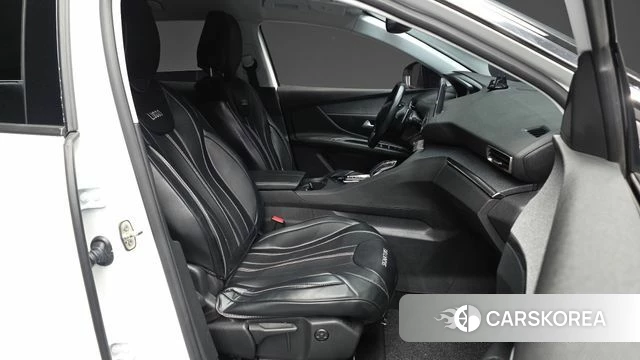 Peugeot 3008 second generation 2019 Белый из Кореи, фото 2
