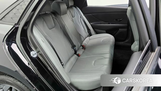 Hyundai The New Avante (CN7) 2023 Черный из Кореи, фото 2