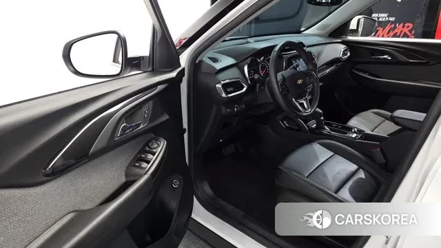 Chevrolet (GM Daewoo) Trailblazer 2022 Белый из Кореи, фото 2