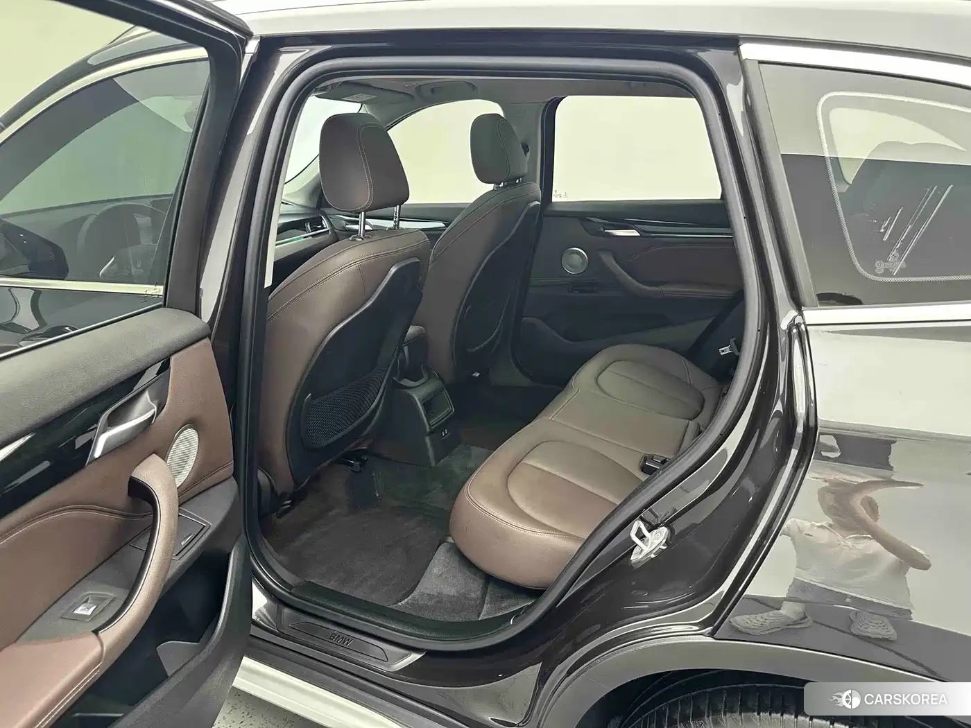 BMW X1 2022 Silver/gray из Китая, фото 3