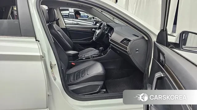 Volkswagen 7th Generation of Jetta 2020 Белый из Кореи, фото 2