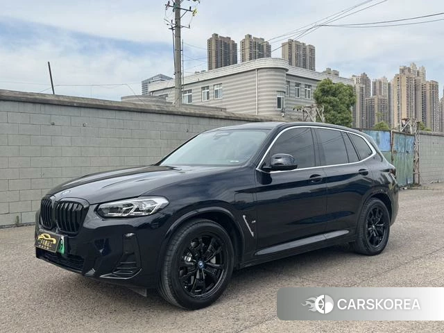 BMW iX3 2024 Черный из Китая, фото 2