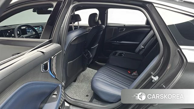 Kia The New K8 Hybrid 2025 Серый из Кореи, фото 2