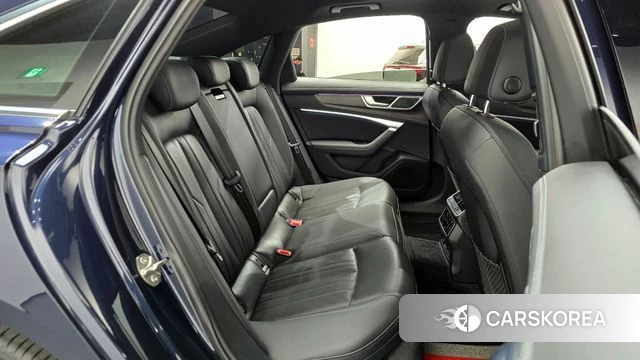 Audi A6 (C8) 2021 Синий из Кореи, фото 2