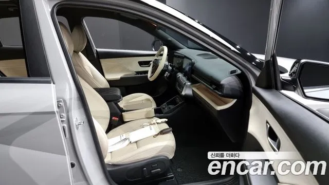 Hyundai Kona (SX2) 2023 Серебристо-серый из Кореи, фото 2