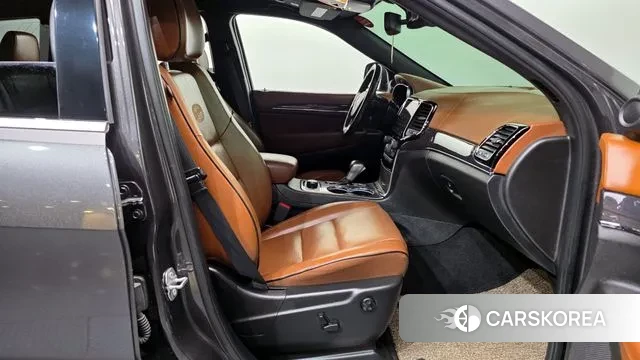 Jeep Grand Cherokee 2020 Серый из Кореи, фото 2