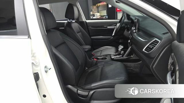 Kia Seltos 2022 Белый из Кореи, фото 2